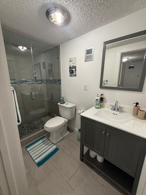 Building Photo - 354 Vaca Rd