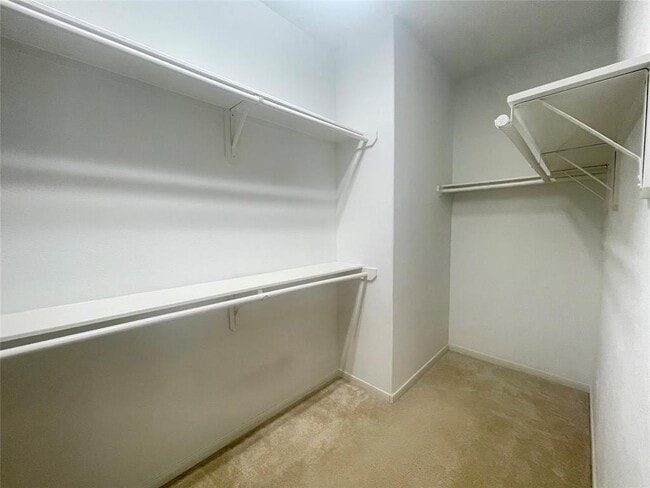 Building Photo - 14110 Pawnee Bend Dr