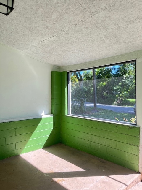 Building Photo - 722 S Palmetto Ave
