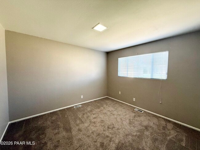 Building Photo - 1968 Sycamore Dr