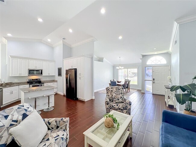 Building Photo - 3020 Hartland Ct