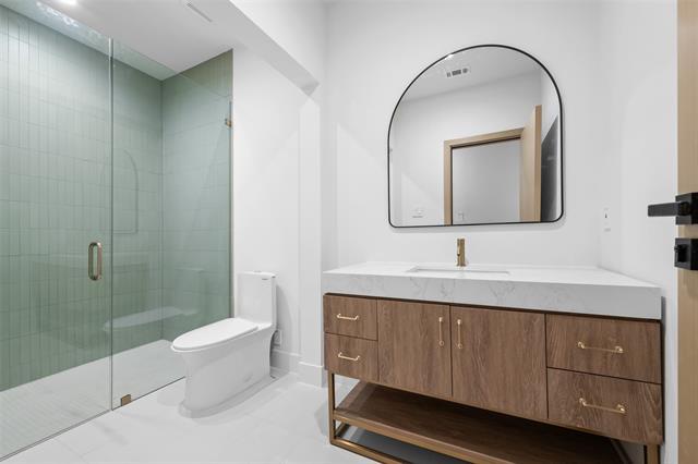 Building Photo - 1508 Holly Ave