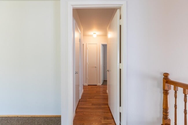 Building Photo - 1122 Grand Teton Dr