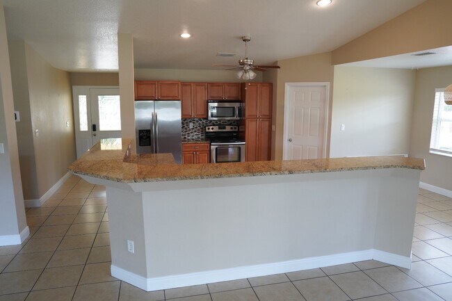 Building Photo - 2808 Boulder Ct