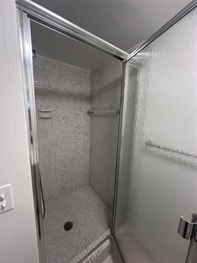 Building Photo - 164 Burgandy Way