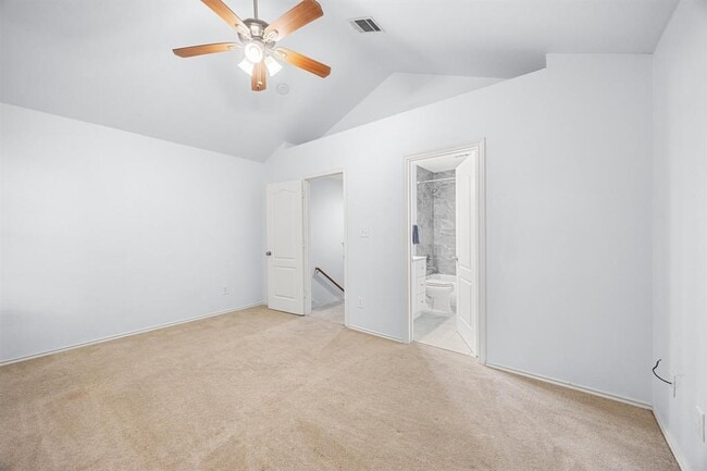 Building Photo - 11901 Swearingen Dr