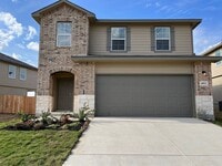 Building Photo - Beautiful 4 bedroom, 2.5 bathroom home in a great location!