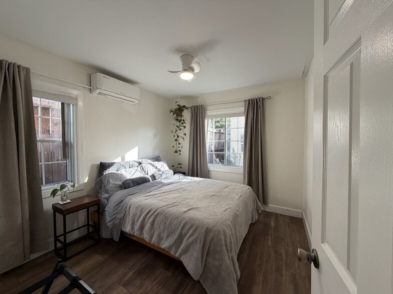 Bedroom - 2120 Laverna Ave