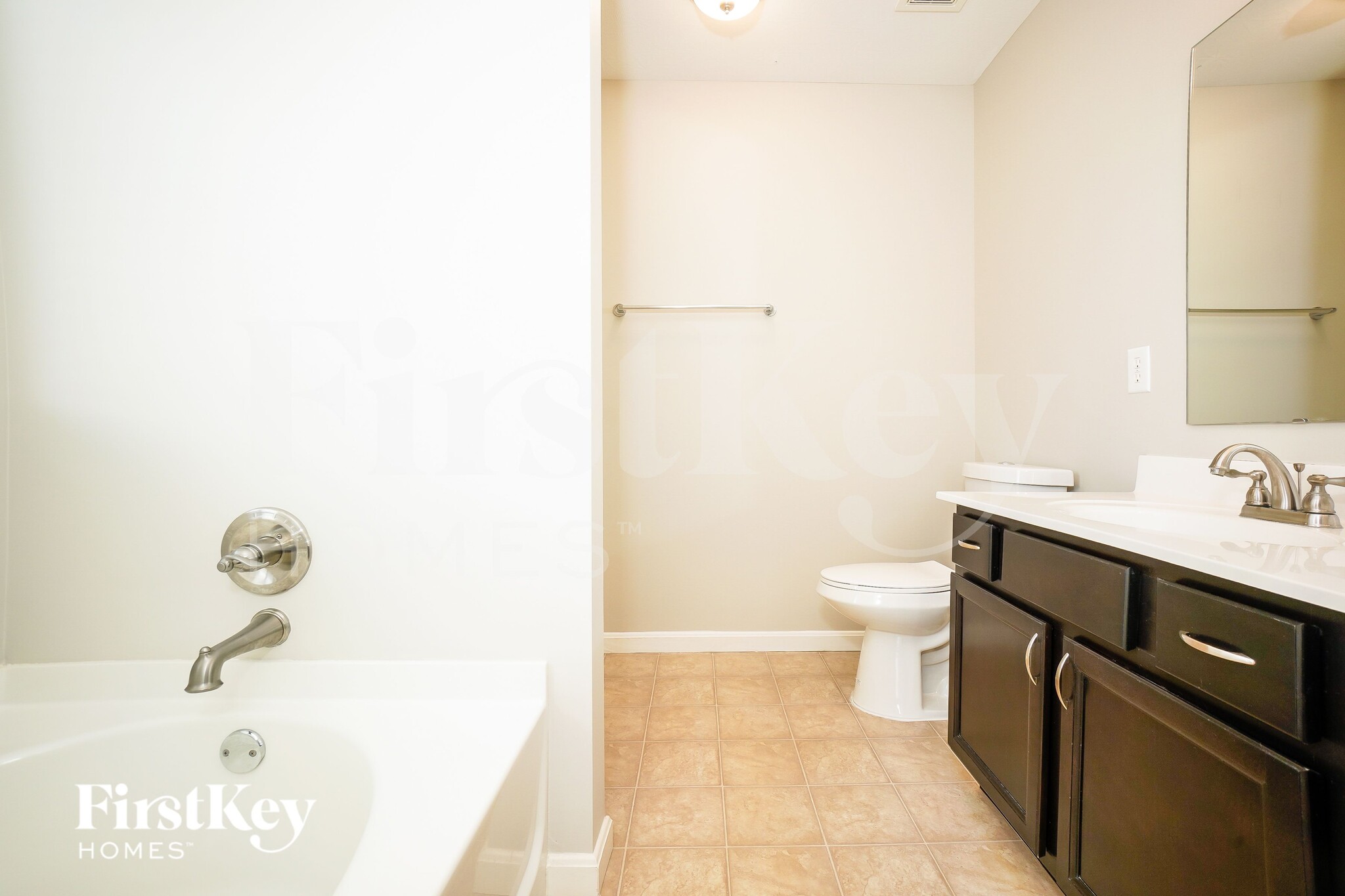 Building Photo - 6055 W Brickell Ln