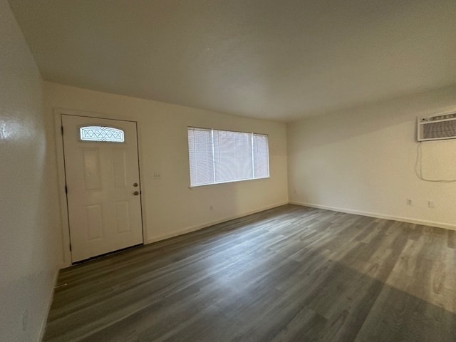 Building Photo - 552 A St