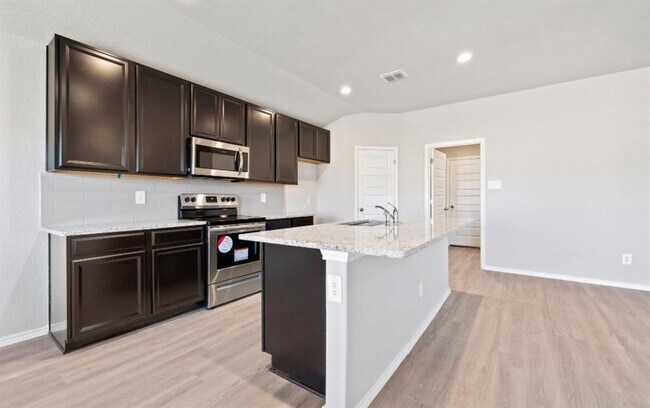 Building Photo - 3204 Ridge Pl