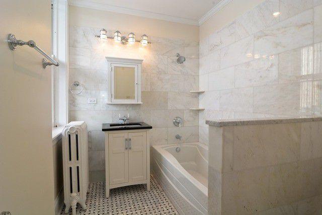 Building Photo - 533 W Diversey Pkwy