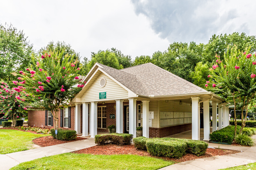 Primary Photo - Village Square of Jacksonville