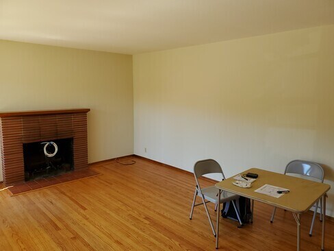 Building Photo - 864 Arbor Rd