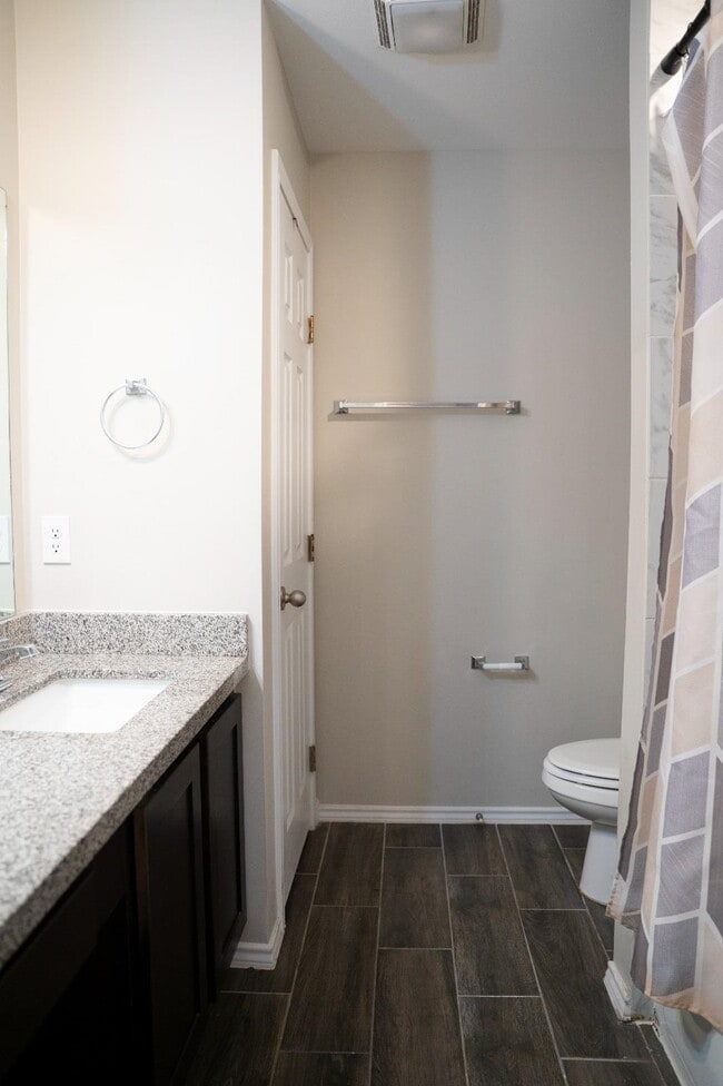 Building Photo - 4207 Lorisa Dr