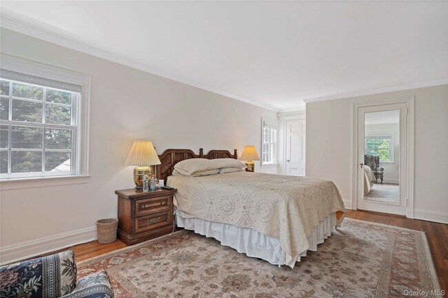 Building Photo - 30 Summit St