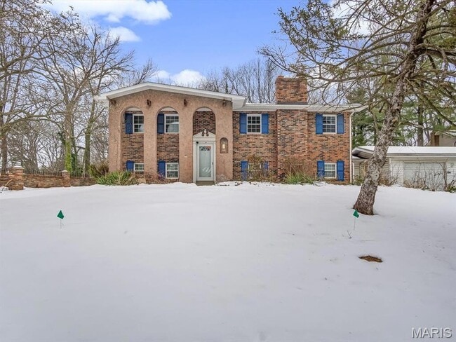 Building Photo - 217 Jubaka Dr