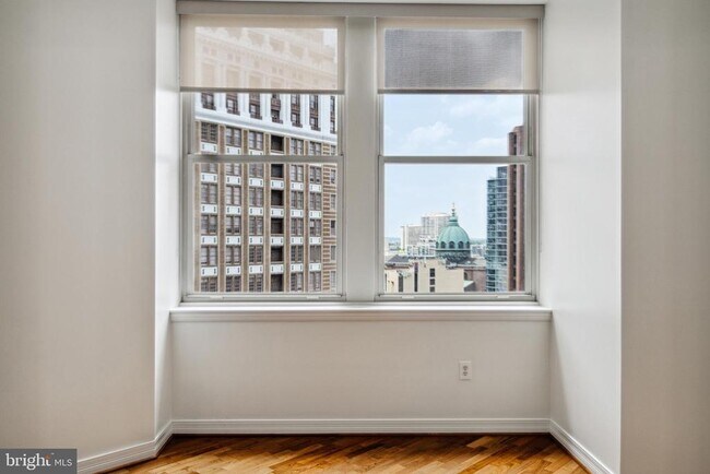 Building Photo - 1600 Arch St