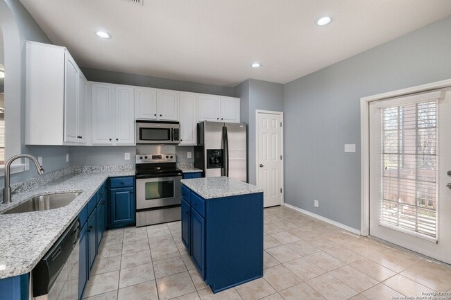 Building Photo - 6422 Oldham Cove