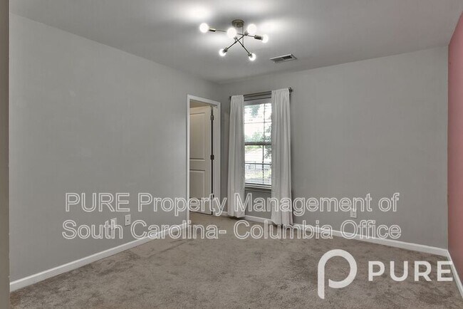 Building Photo - 176 Tufton Ct