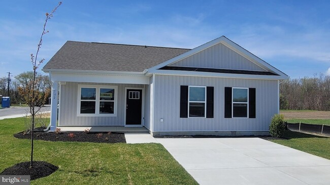 Building Photo - 102 Sycamore Ln