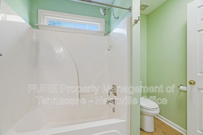 Building Photo - 1630 Lillian Cir