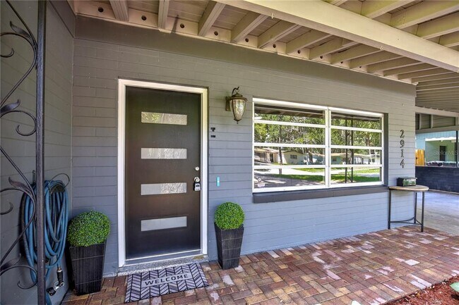 Building Photo - 2914 Lando Ln