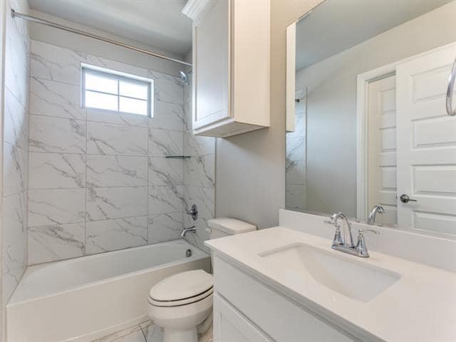 Building Photo - 4243 Curtiss Dr