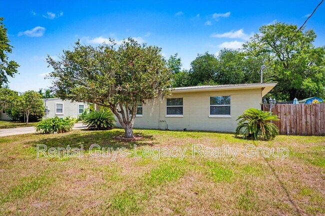 Building Photo - 10545 Citrus Ln