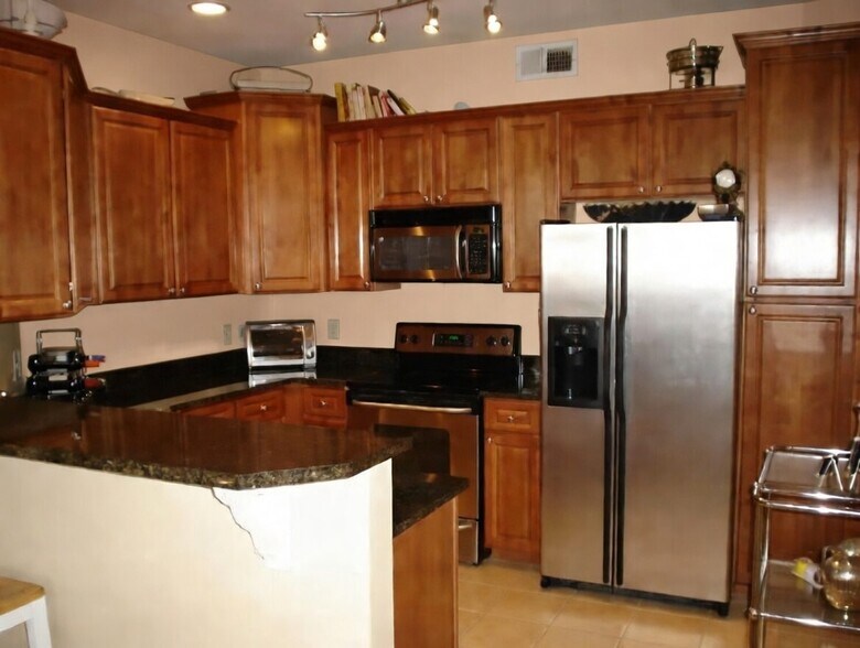 Building Photo - 20801 N 90th Pl