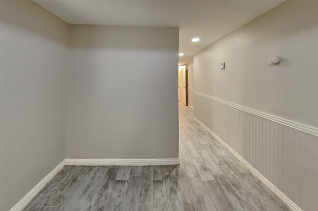 Building Photo - 18106 Navajo Trail Dr