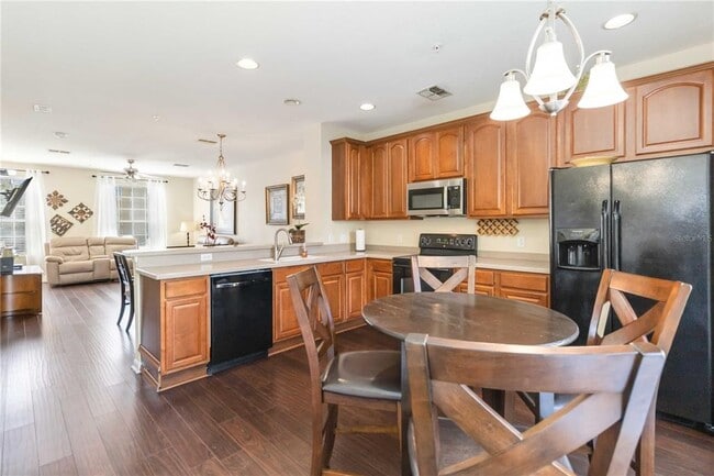 Building Photo - 5038 Tideview Cir