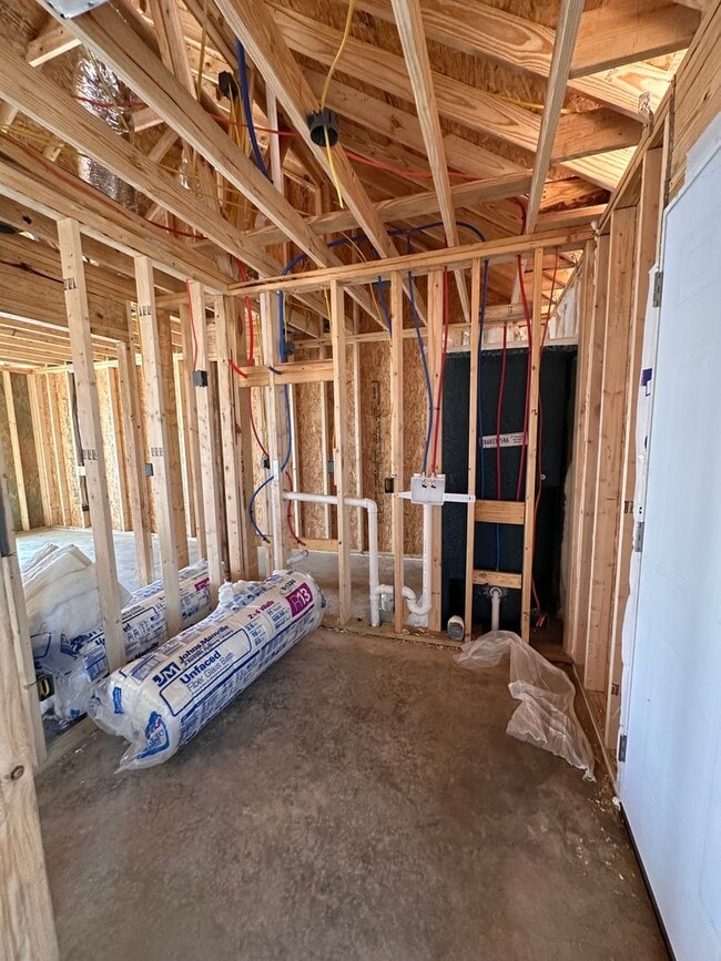 Building Photo - 4 Bed 3 Bath New Construction Brick Home