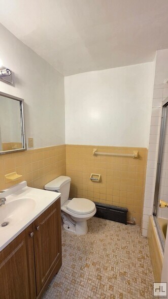 Building Photo - 9 STREET