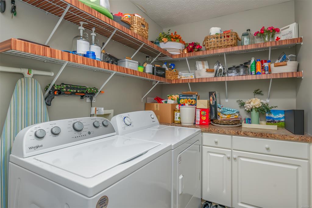 Building Photo - 9211 Hanston Pl