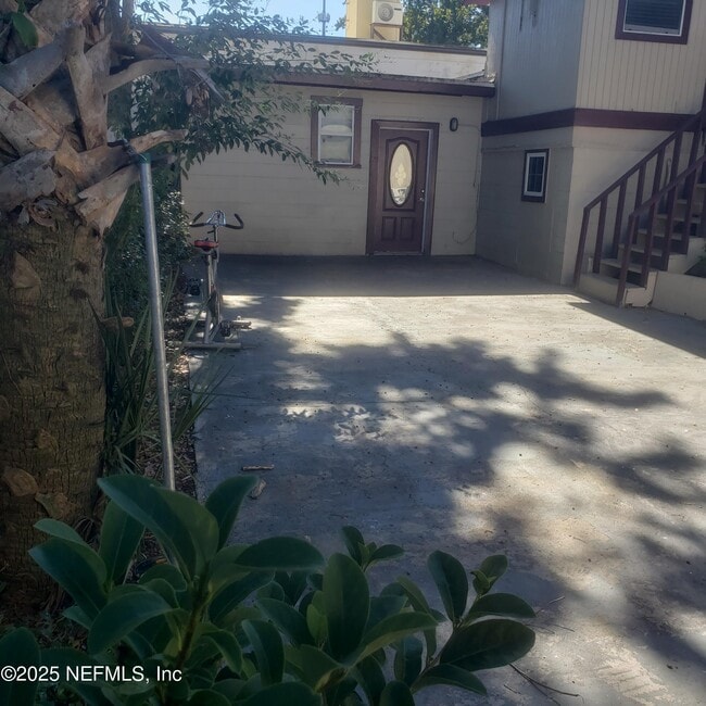 Building Photo - 3034 Post St