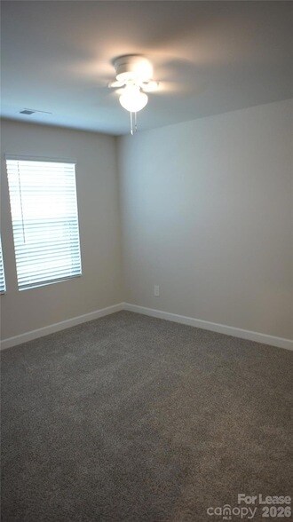 Building Photo - 344 Cedar Knoll Cir
