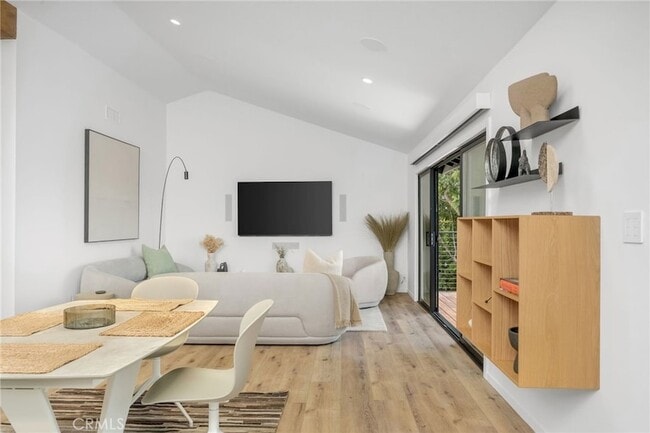 Building Photo - 34031 Mazo Dr