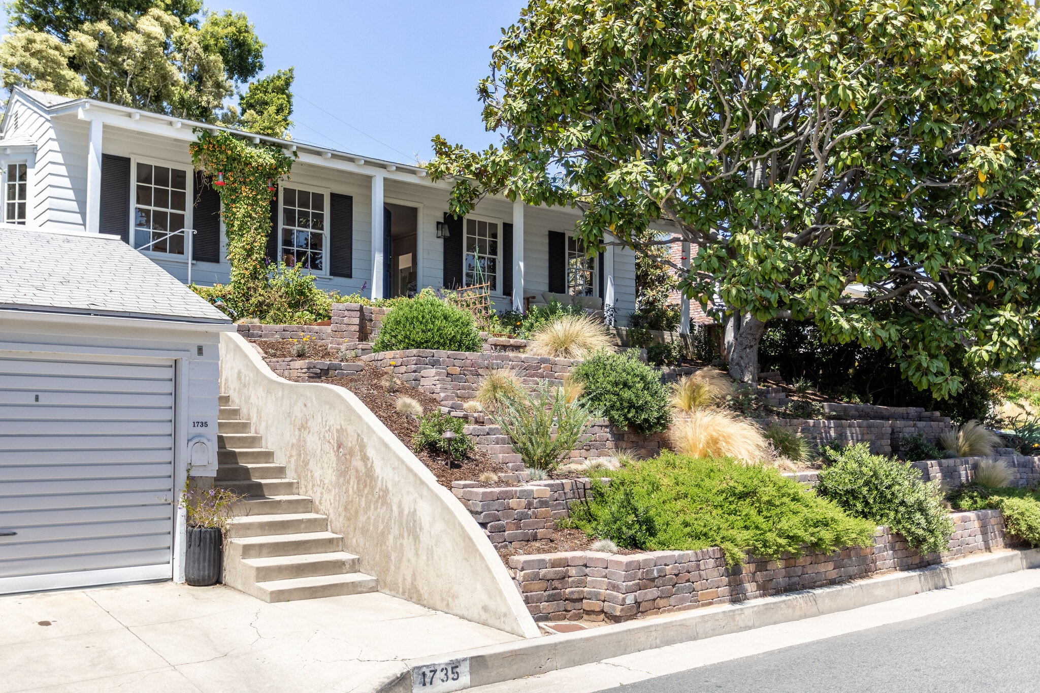 Building Photo - 1735 Bryn Mawr Ave