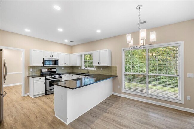 Building Photo - 5705 Cannonero Dr