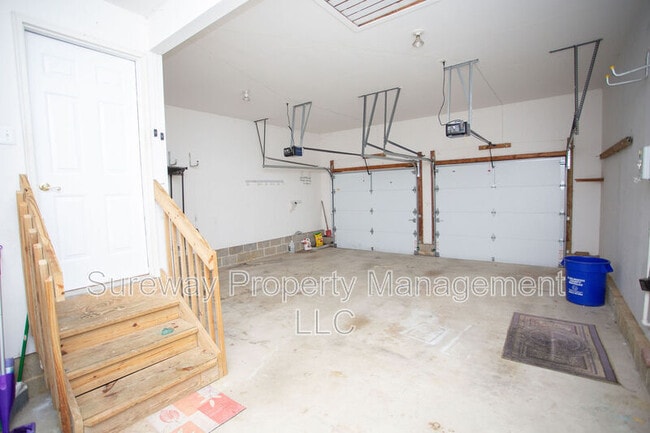 Building Photo - 24 Kathryn Ct