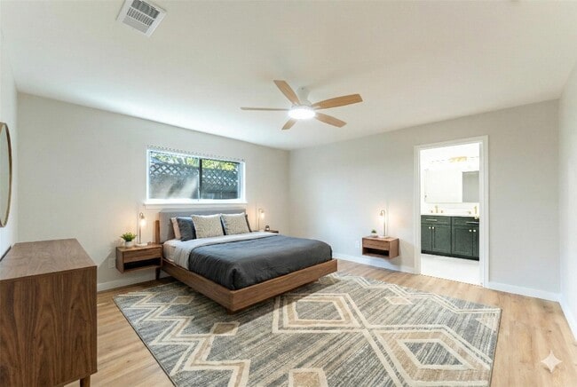 Building Photo - 6119 S Braeswood Blvd