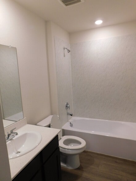 Building Photo - 849 Wild Rose Wy