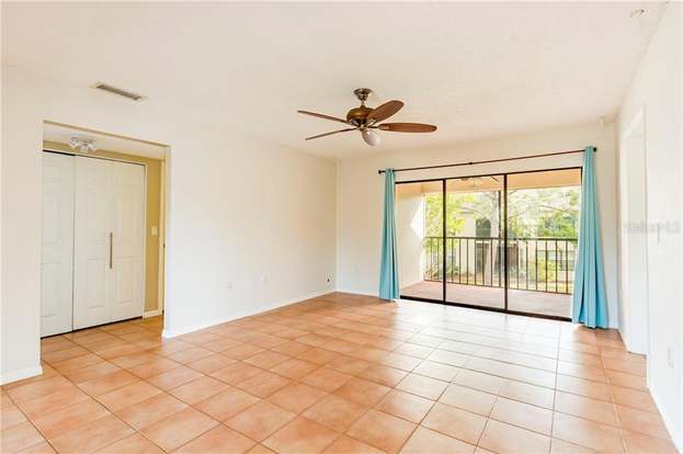 Building Photo - 2450 Heron Terrace