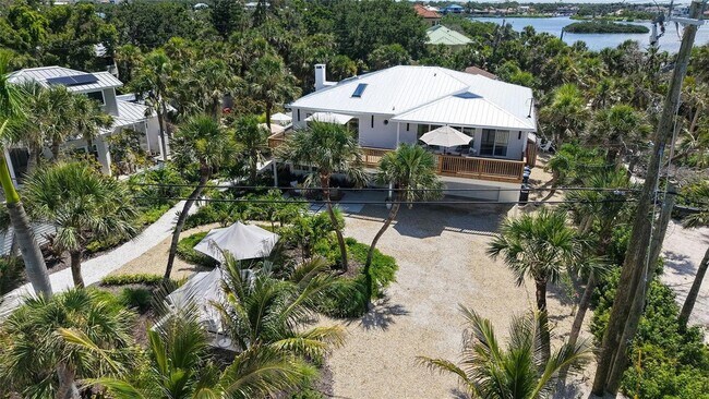 Building Photo - 3604 Casey Key Rd