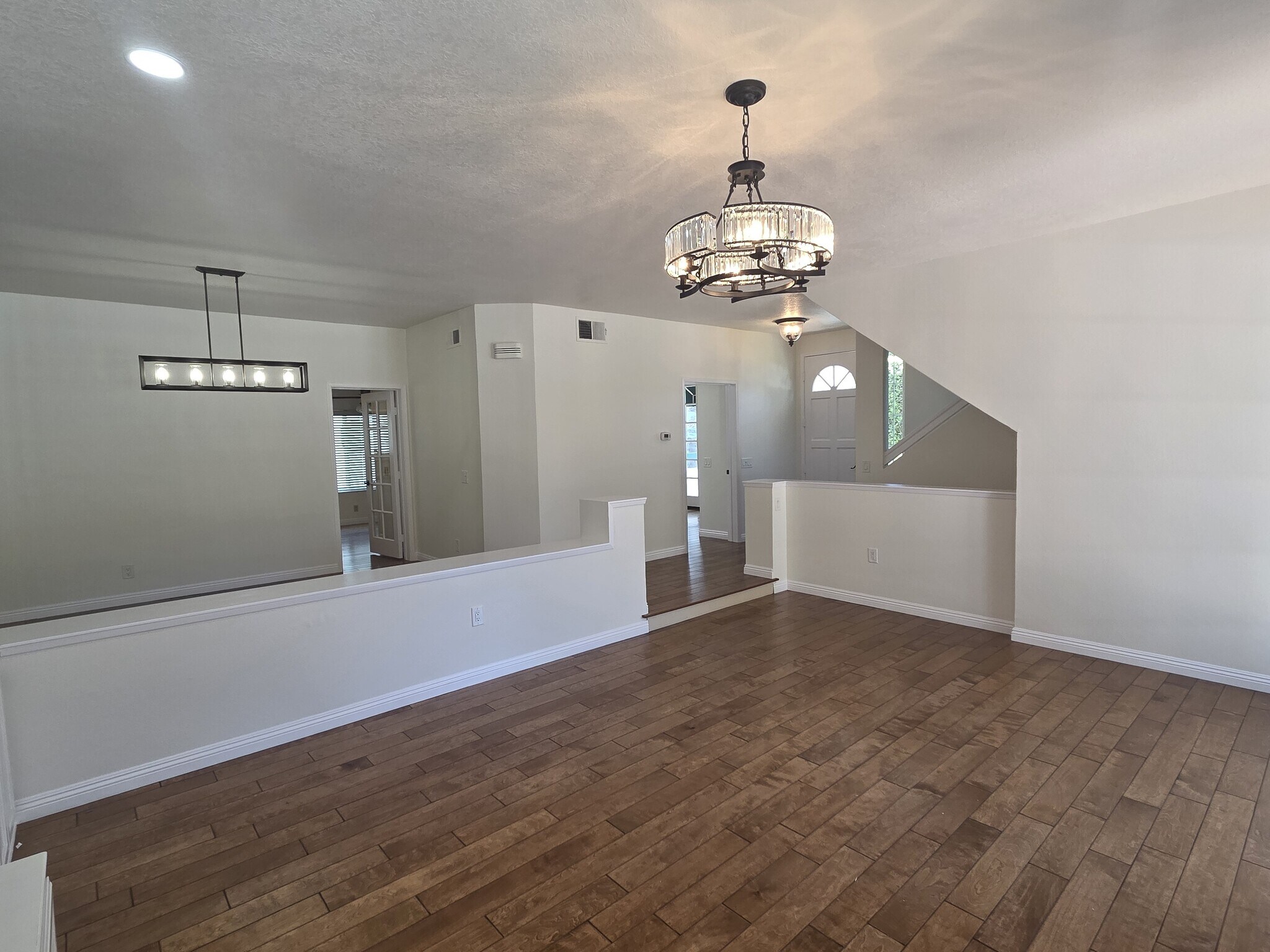 Building Photo - 7492 Seabluff Dr