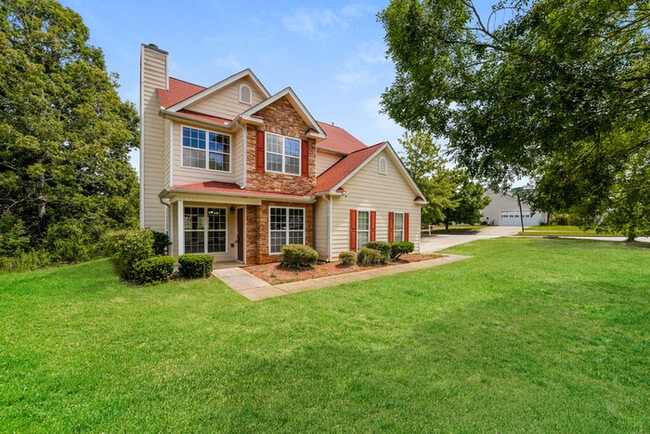 Building Photo - 5549 Village Ridge