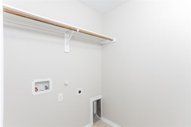 Building Photo - 1213 Basswood Ln
