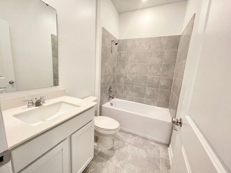 Bathroom #2 - 1424 Brentwood Dr