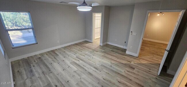 Building Photo - 34811 N 30th Dr